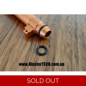 Pusher O-Ring Replacement Worker